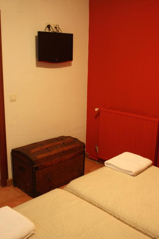 Hotel Fonda Angeleta Valderrobres Zimmer foto